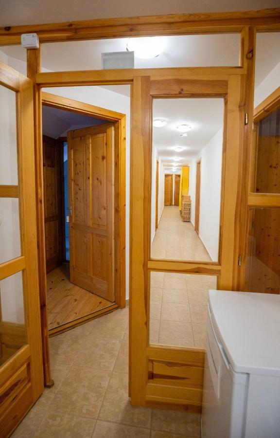 Noble'S Panzio Es Etterem Bed & Breakfast Nemesnép Eksteriør bilde